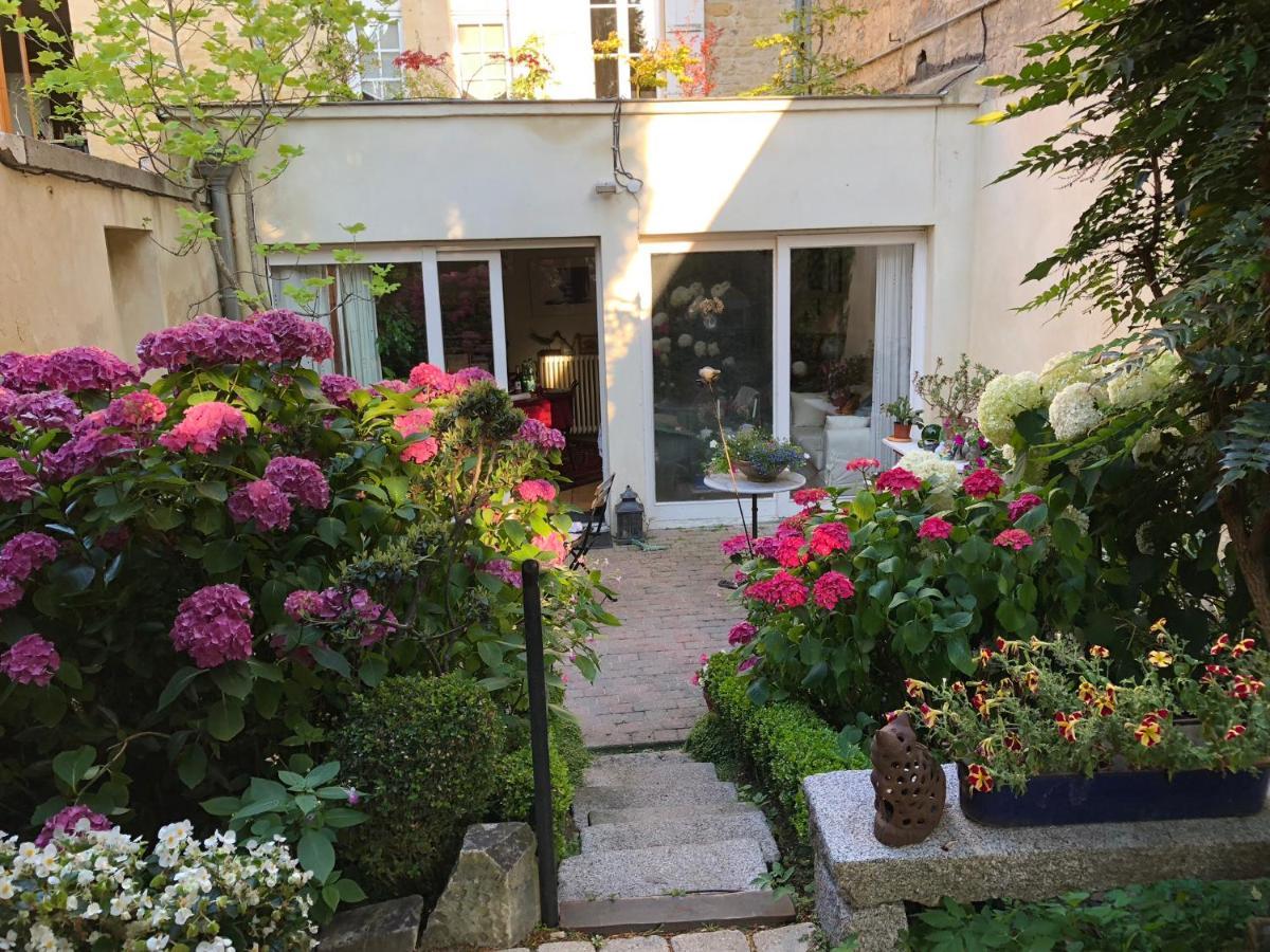 44 Rue Cap Bed and Breakfast Caen Buitenkant foto
